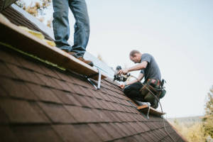 Local Roofers in Mcintyre, PA